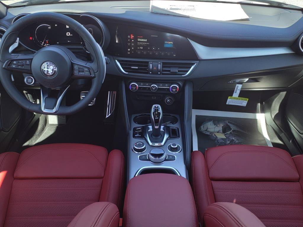 New 2025 Alfa Romeo Giulia RWD image 26