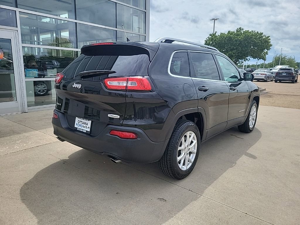 Used 2014 Jeep Cherokee Latitude AWD/4WD image 5