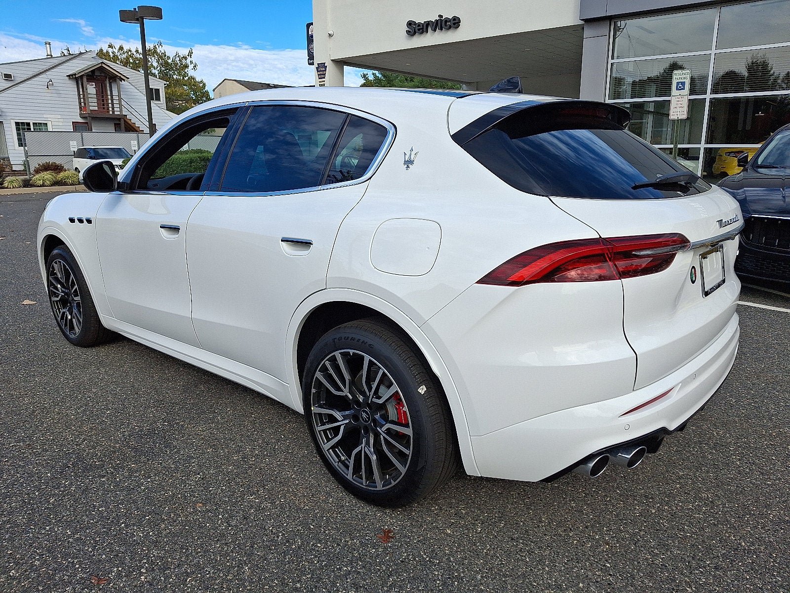 New 2025 Maserati Grecale GT AWD/4WD image 4