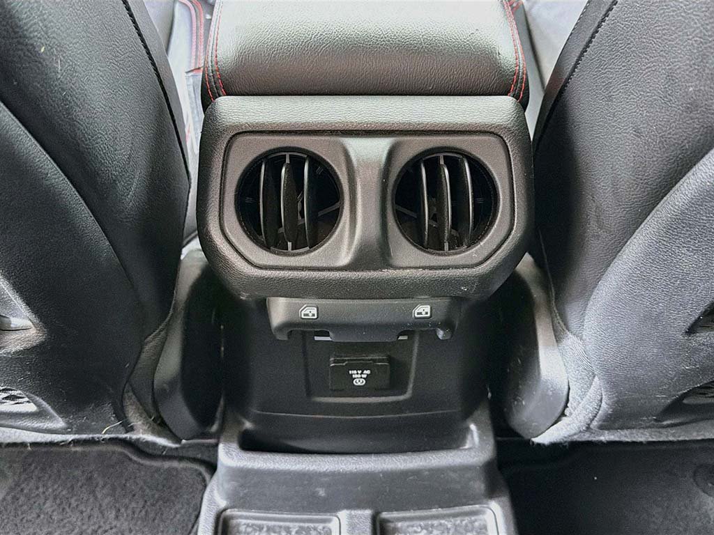 Used 2021 Jeep Wrangler Unlimited Rubicon w/ Uconnect 4C Nav & Sound Group AWD/4WD image 38