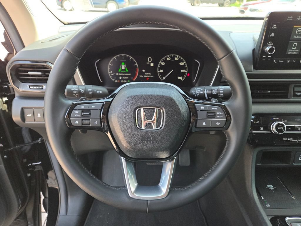 Used 2025 Honda Pilot EX-L image 31