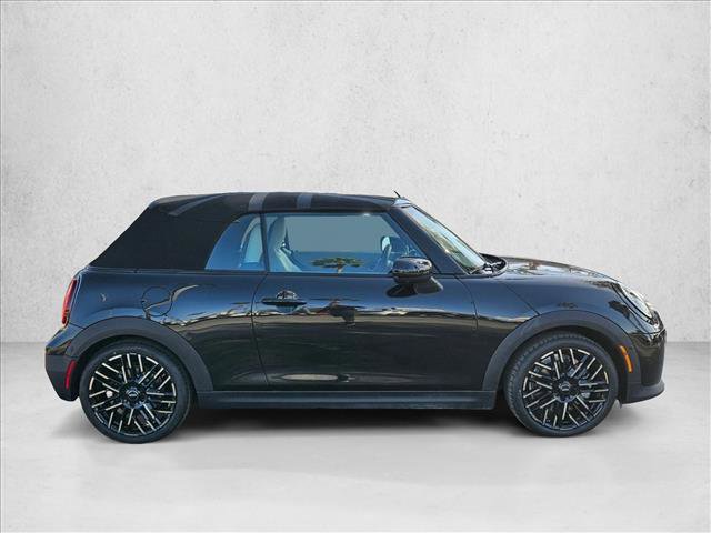 Certified 2025 MINI Cooper S FWD image 4