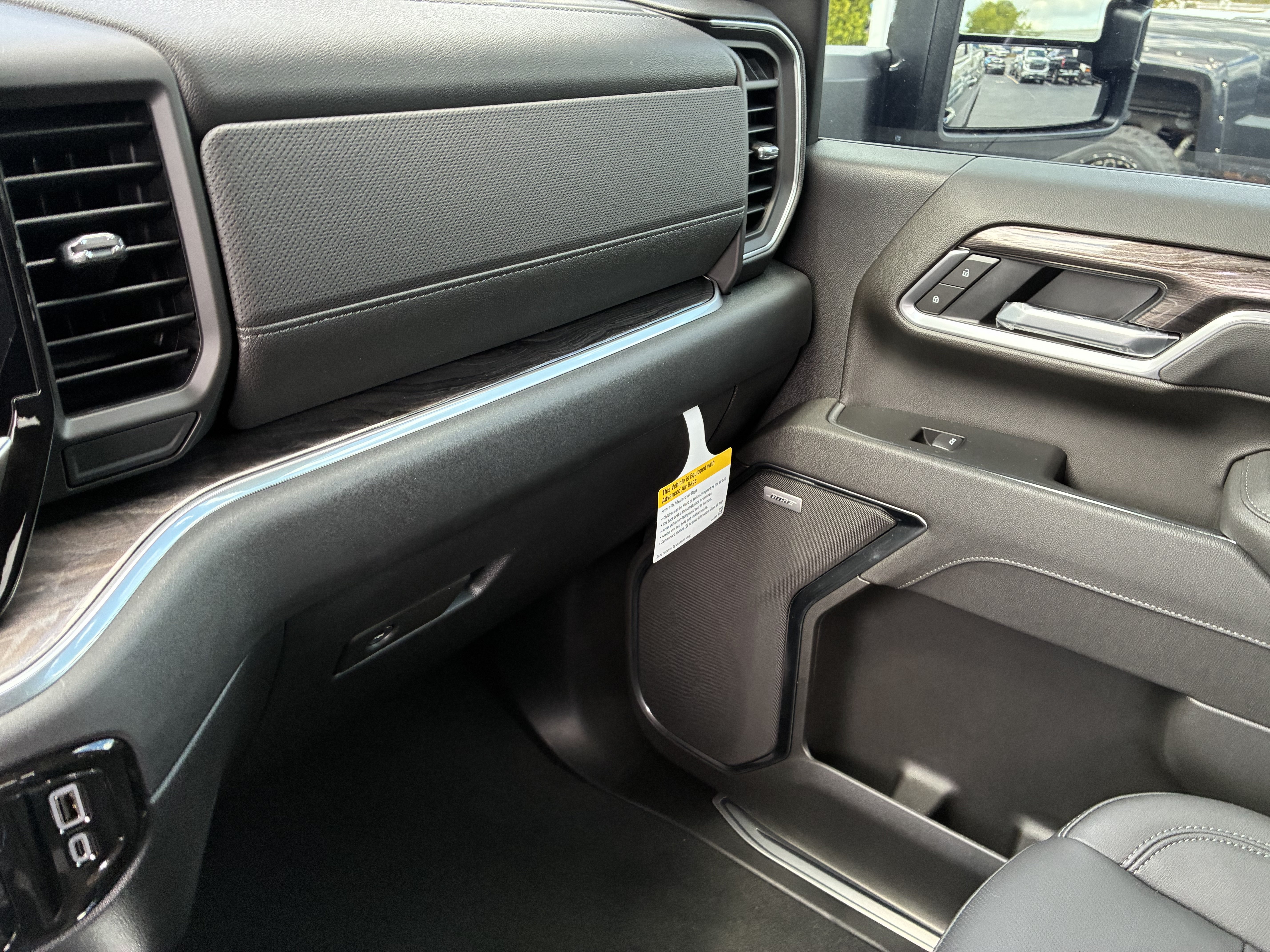 New 2026 Chevrolet Silverado 3500 LTZ w/ LTZ Plus Package AWD/4WD image 38