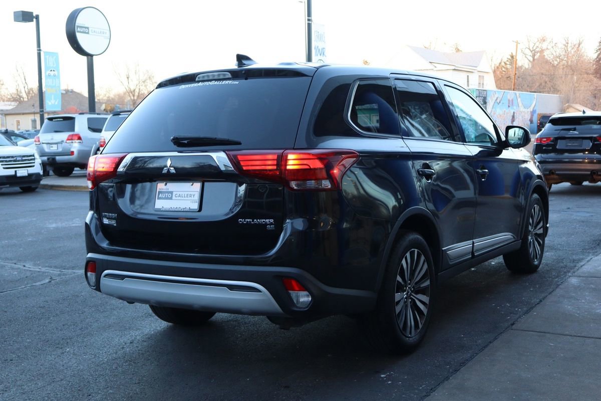 Used 2019 Mitsubishi Outlander SE image 5