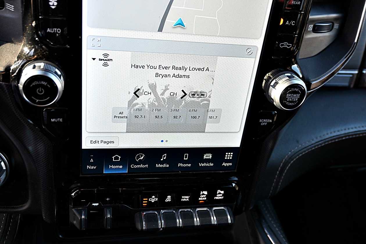 Used 2022 RAM 1500 Limited image 26