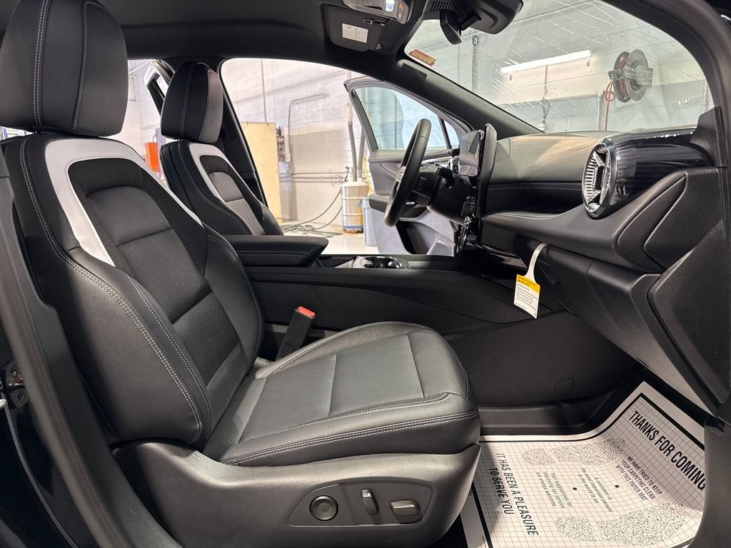 New 2026 Chevrolet Blazer EV LT AWD/4WD image 27