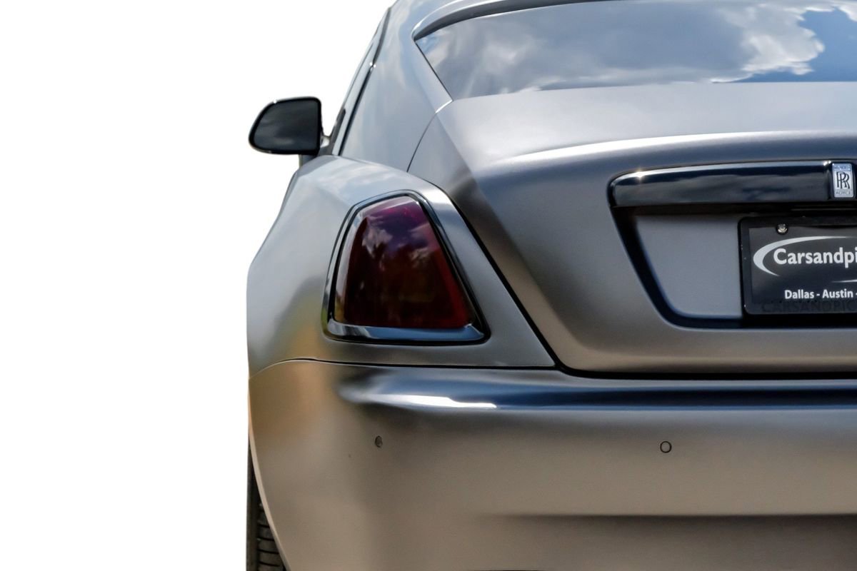 Used 2016 Rolls-Royce Wraith image 46