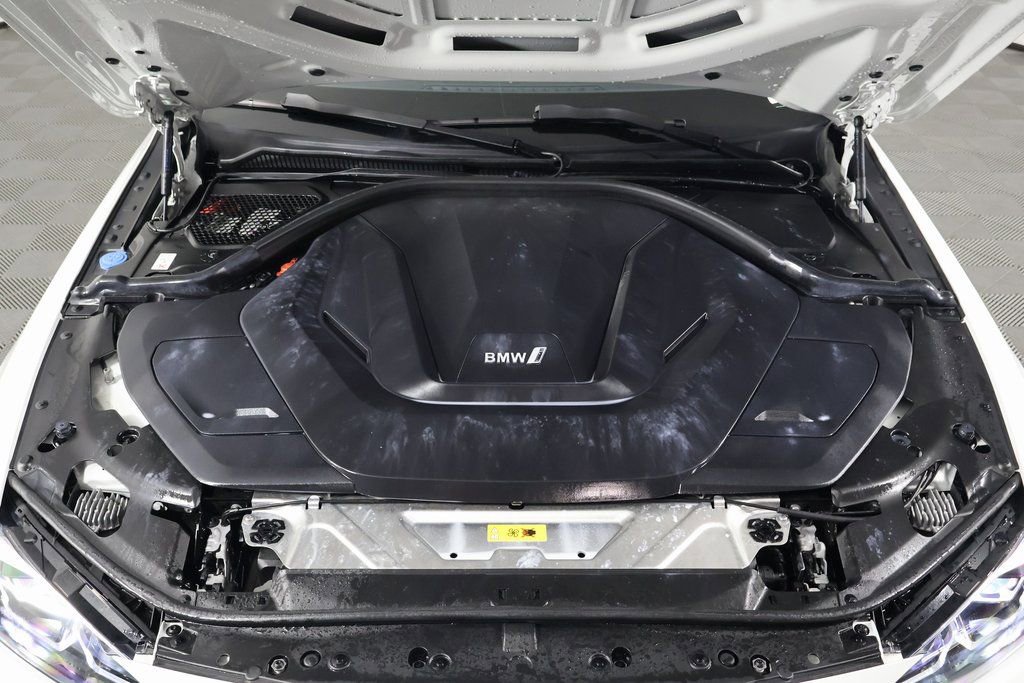 Used 2023 BMW i4 eDrive35 w/ Premium Package image 15