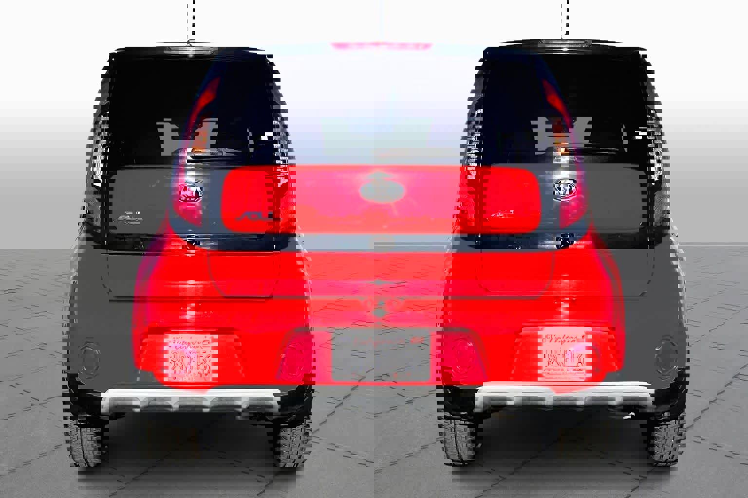 Used 2019 Kia Soul + image 4