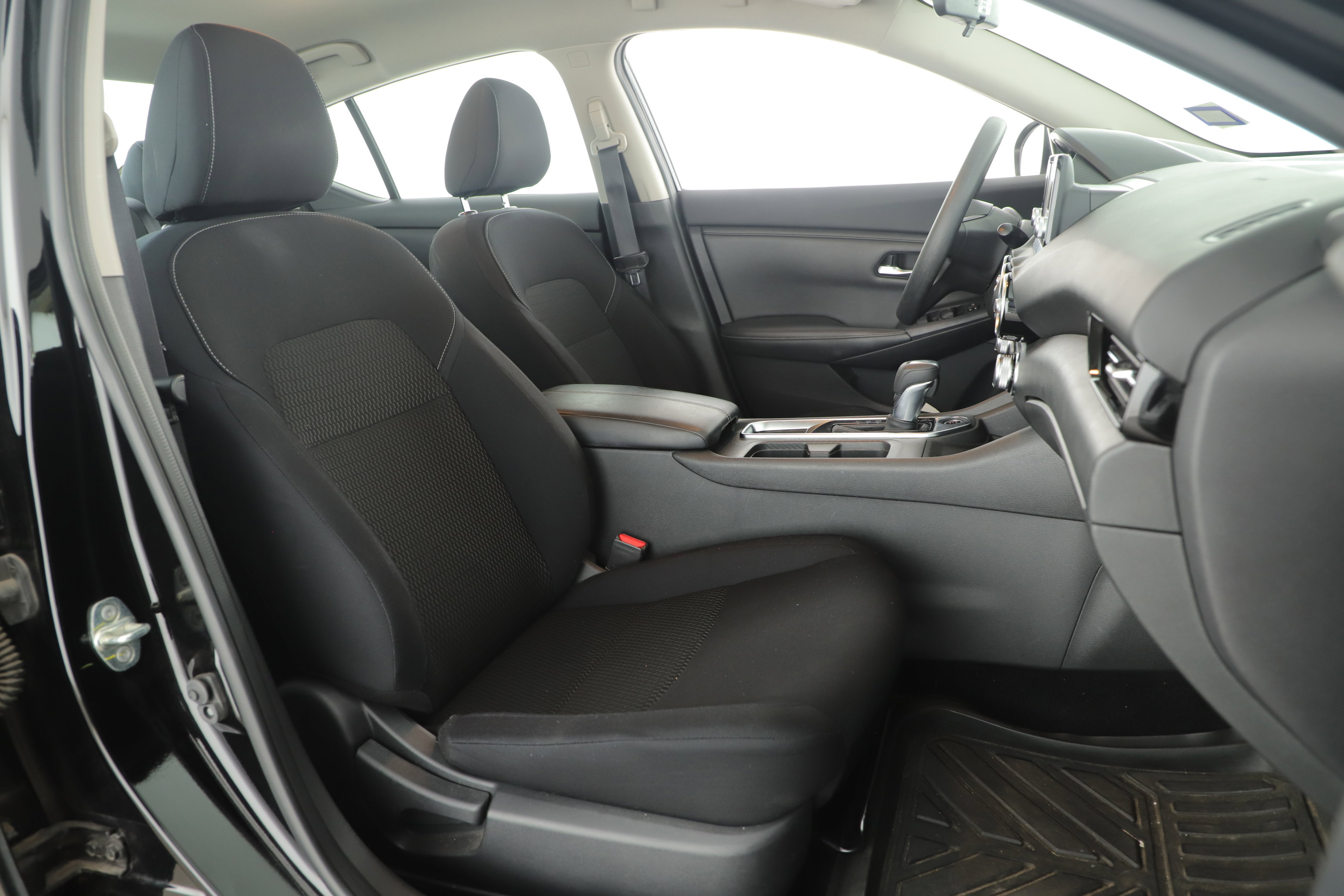 Used 2020 Nissan Sentra S FWD image 18