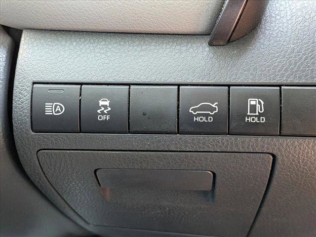 Used 2019 Toyota Camry SE image 9