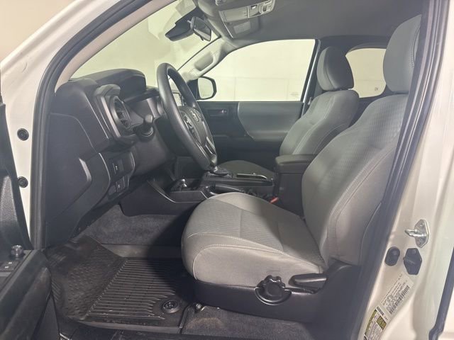 Used 2021 Toyota Tacoma SR RWD image 12