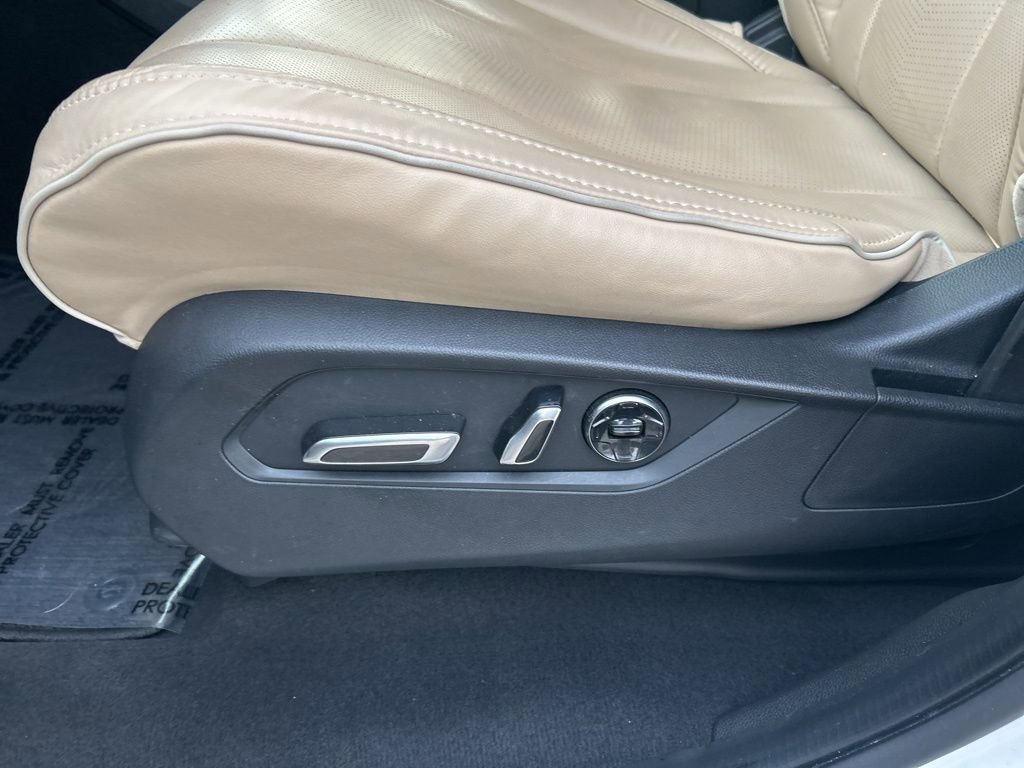 Used 2023 Acura MDX SH-AWD image 17