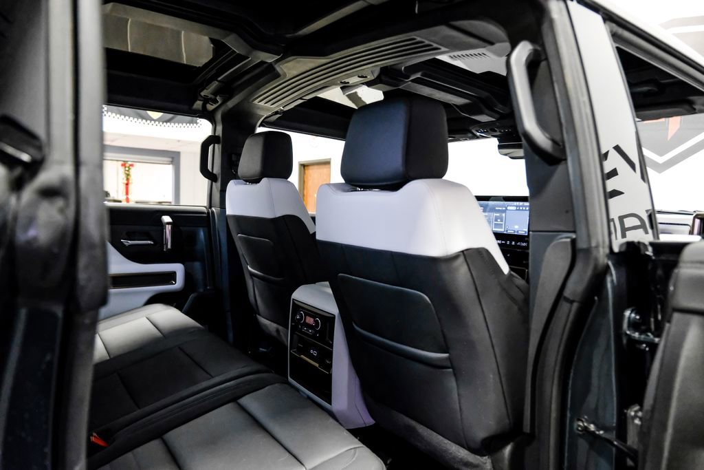 Used 2025 GMC Hummer EV 3X AWD/4WD image 37