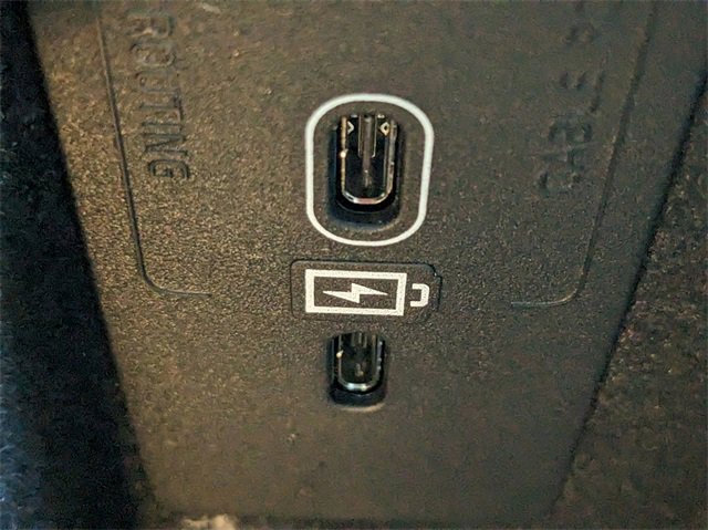 New 2025 Volvo XC60 B5 Plus w/ Climate Package image 25