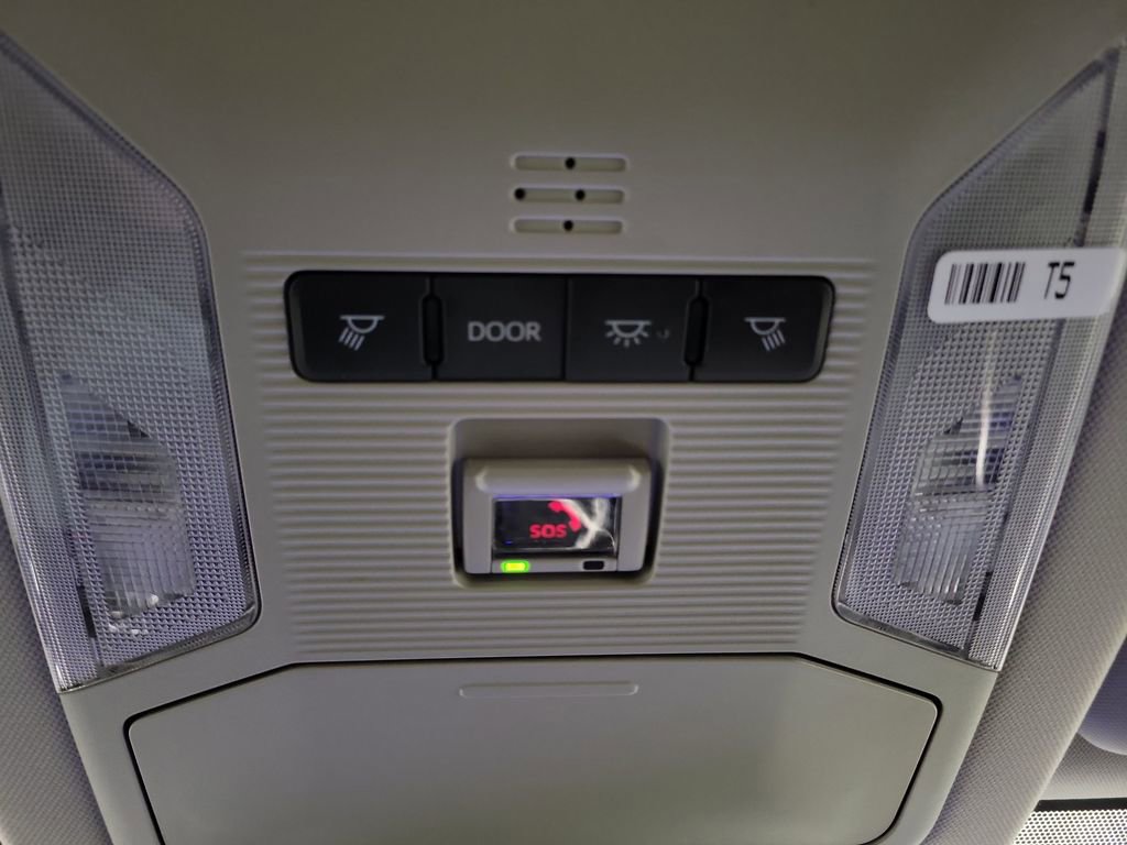 Used 2024 Toyota RAV4 LE image 20