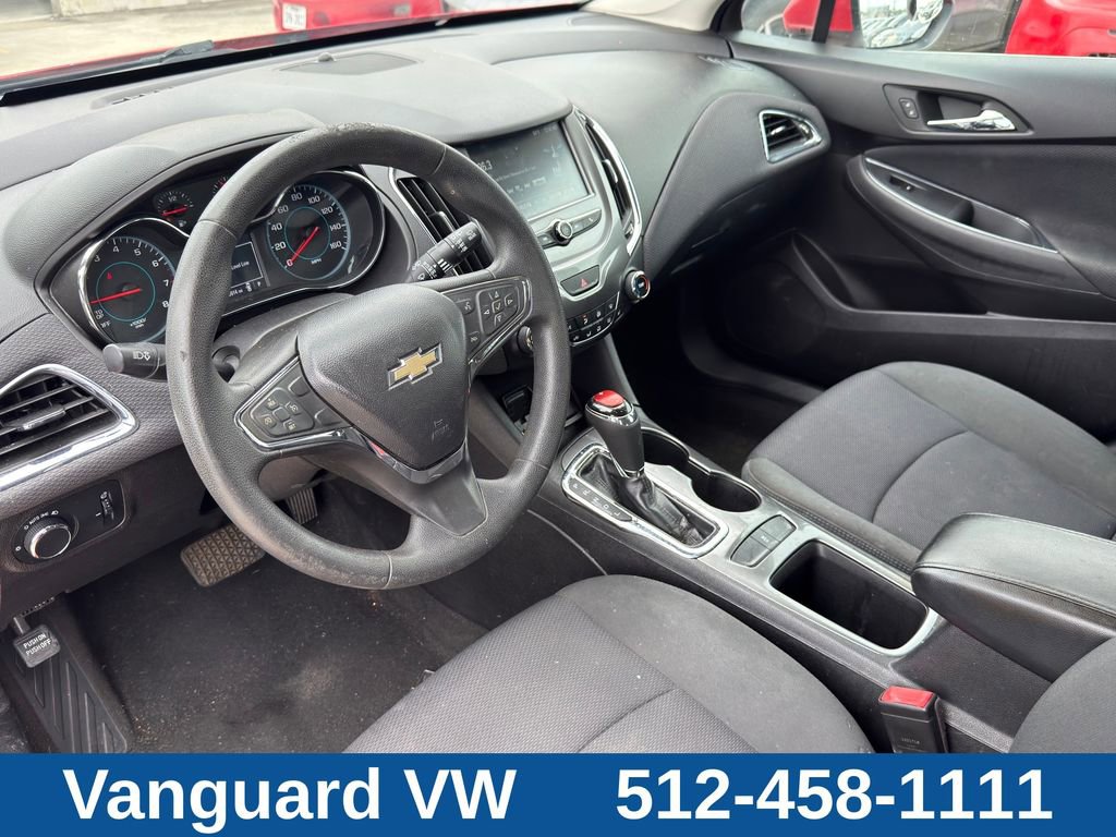 Used 2017 Chevrolet Cruze LT w/ Convenience Package FWD image 12