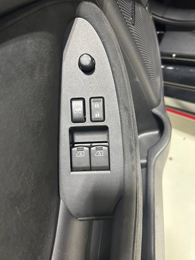 Used 2017 Nissan 370Z NISMO RWD image 14