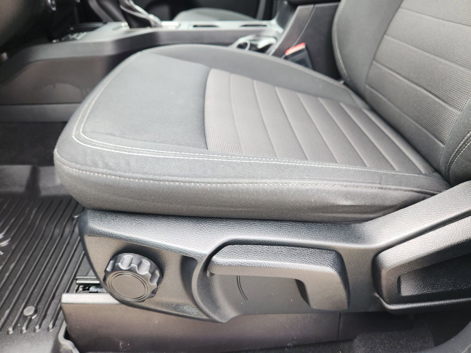 Used 2019 Ford Ranger XLT w/ Equipment Group 301A Mid image 26