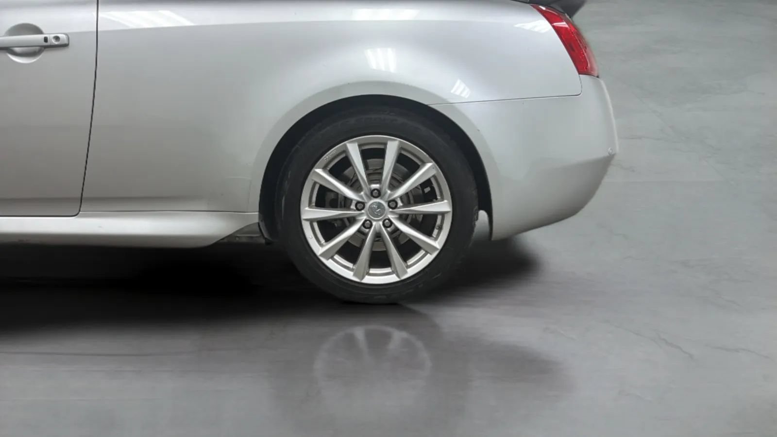Used 2012 INFINITI G37 Journey w/ Premium Pkg RWD image 28
