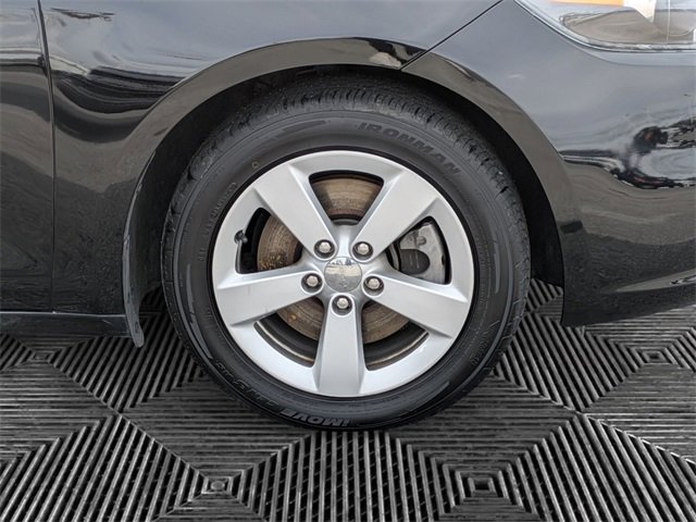 Used 2015 Dodge Dart SXT image 9