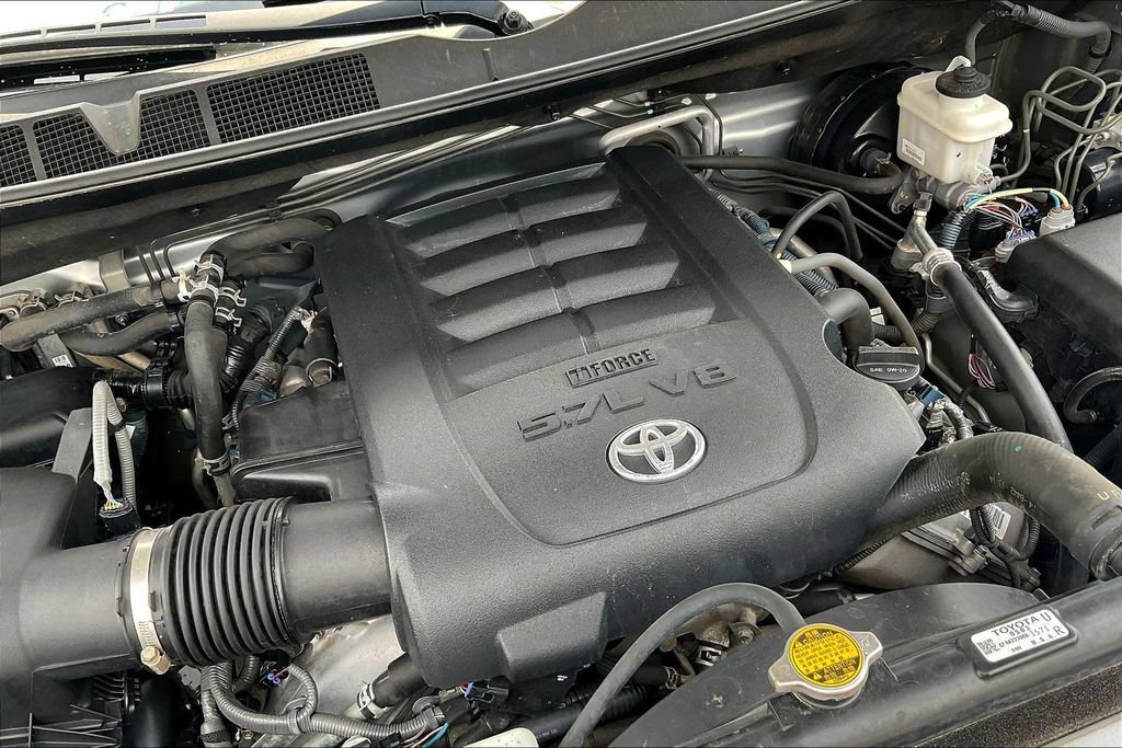 Used 2014 Toyota Sequoia Limited AWD/4WD image 31