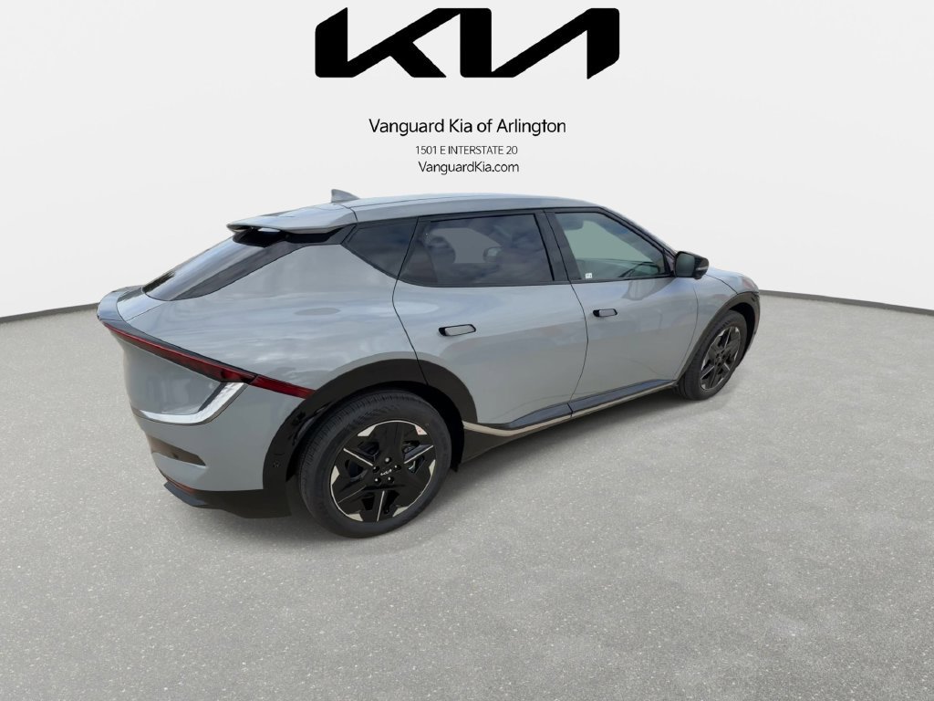 New 2026 Kia EV6 Wind RWD image 8