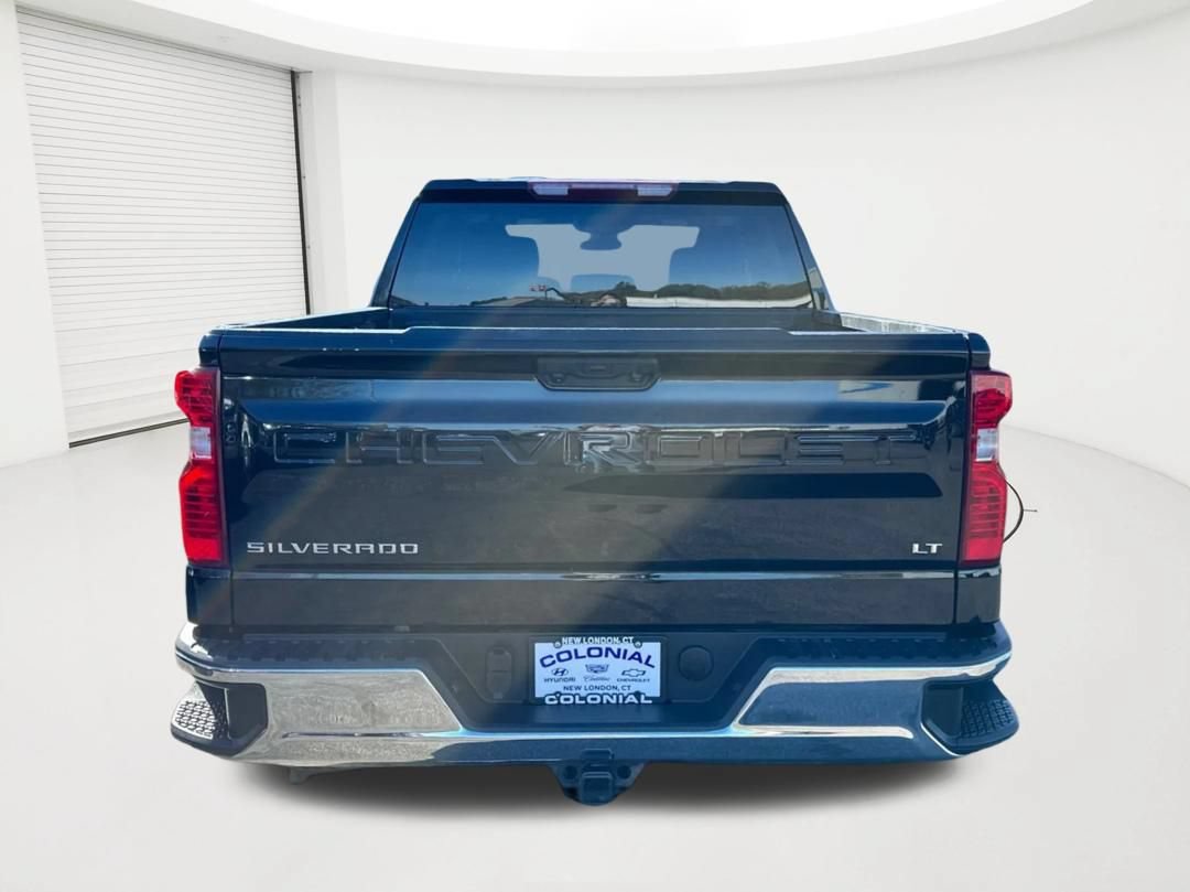 Used 2023 Chevrolet Silverado 1500 LT AWD/4WD image 6