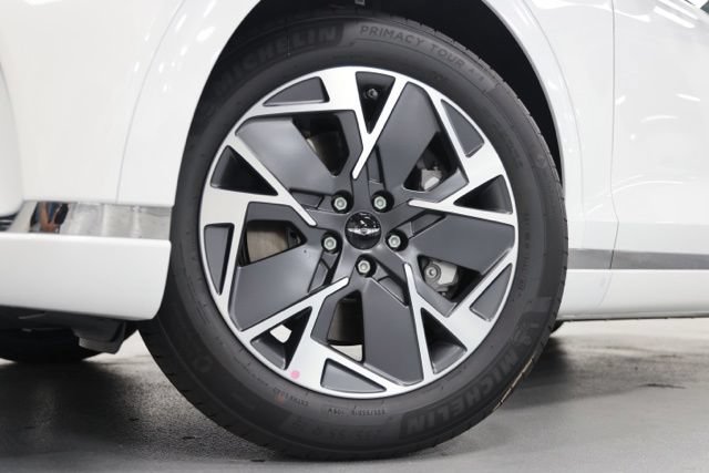 New 2027 Genesis Electrified GV70 AWD/4WD image 9