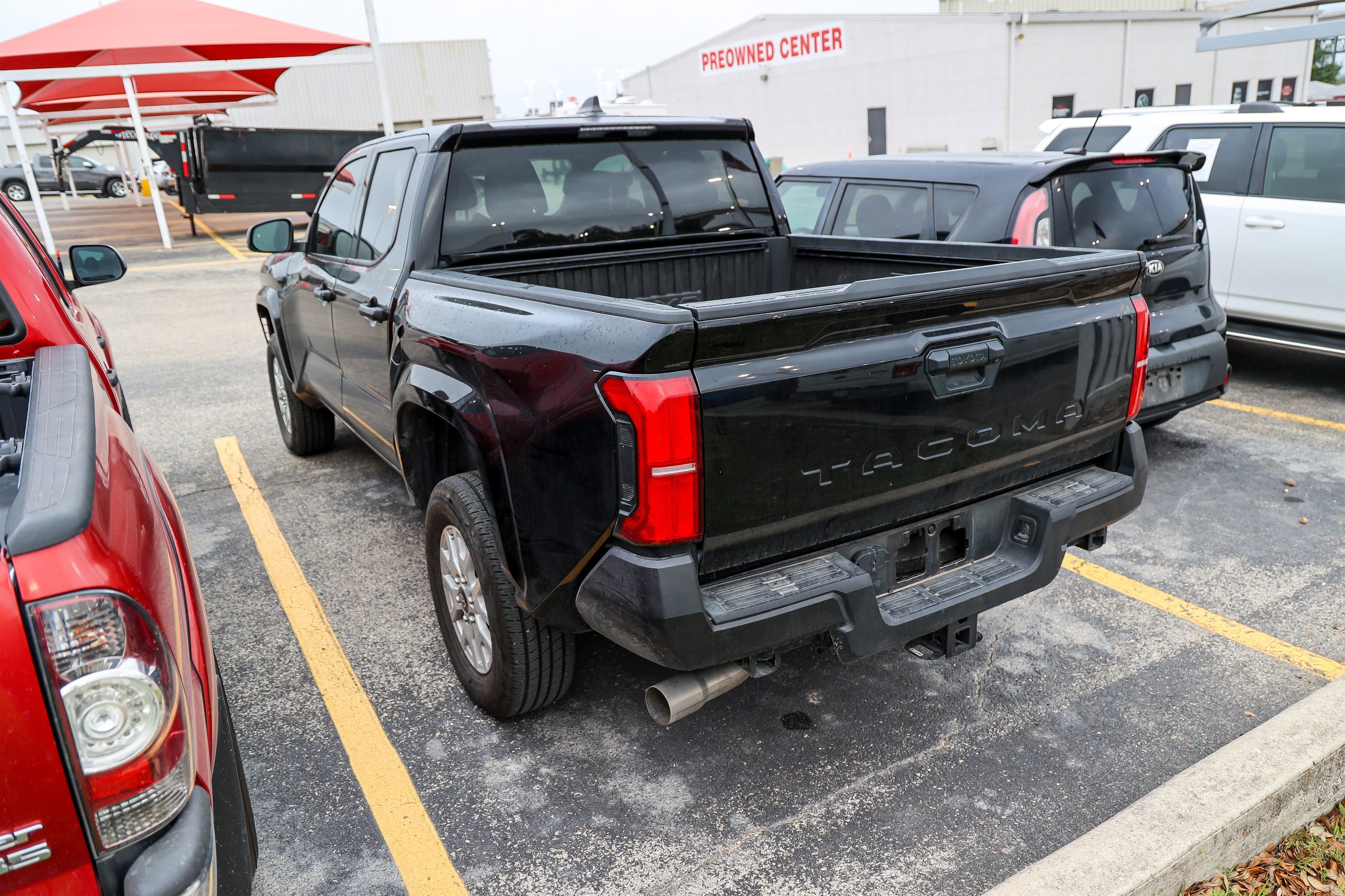 Certified 2025 Toyota Tacoma SR image 10
