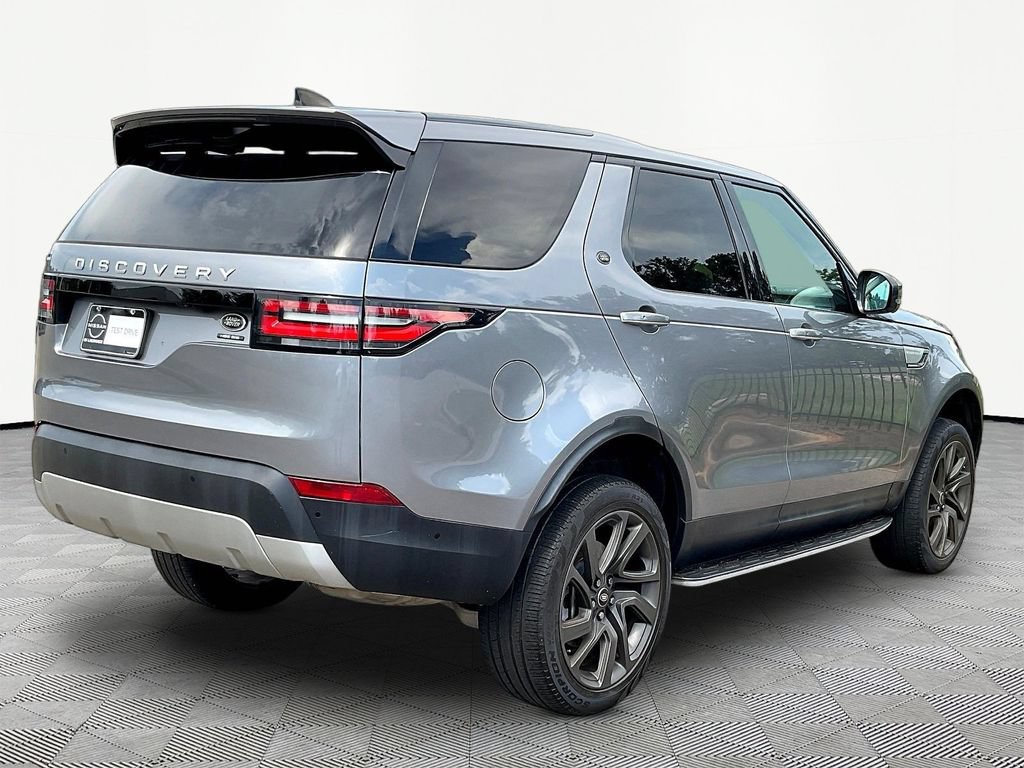 Used 2020 Land Rover Discovery HSE Luxury AWD/4WD image 6