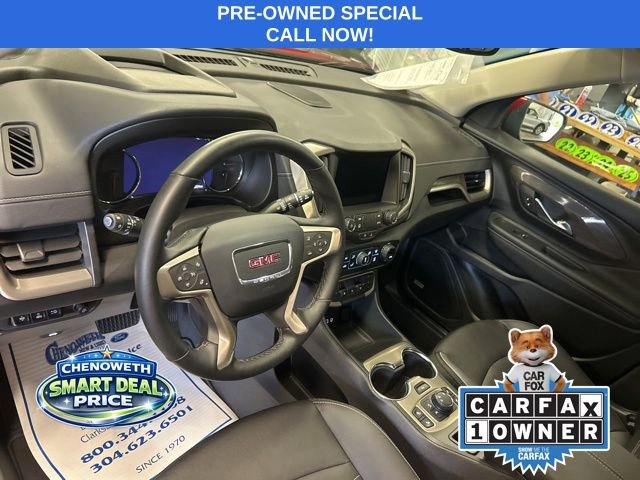 Used 2024 GMC Terrain Denali image 14