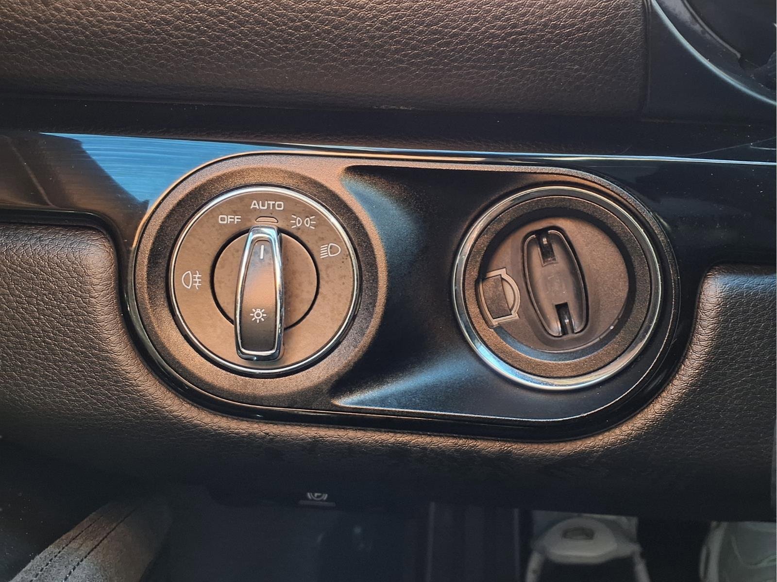 Used 2018 Porsche 718 Cayman GTS image 15