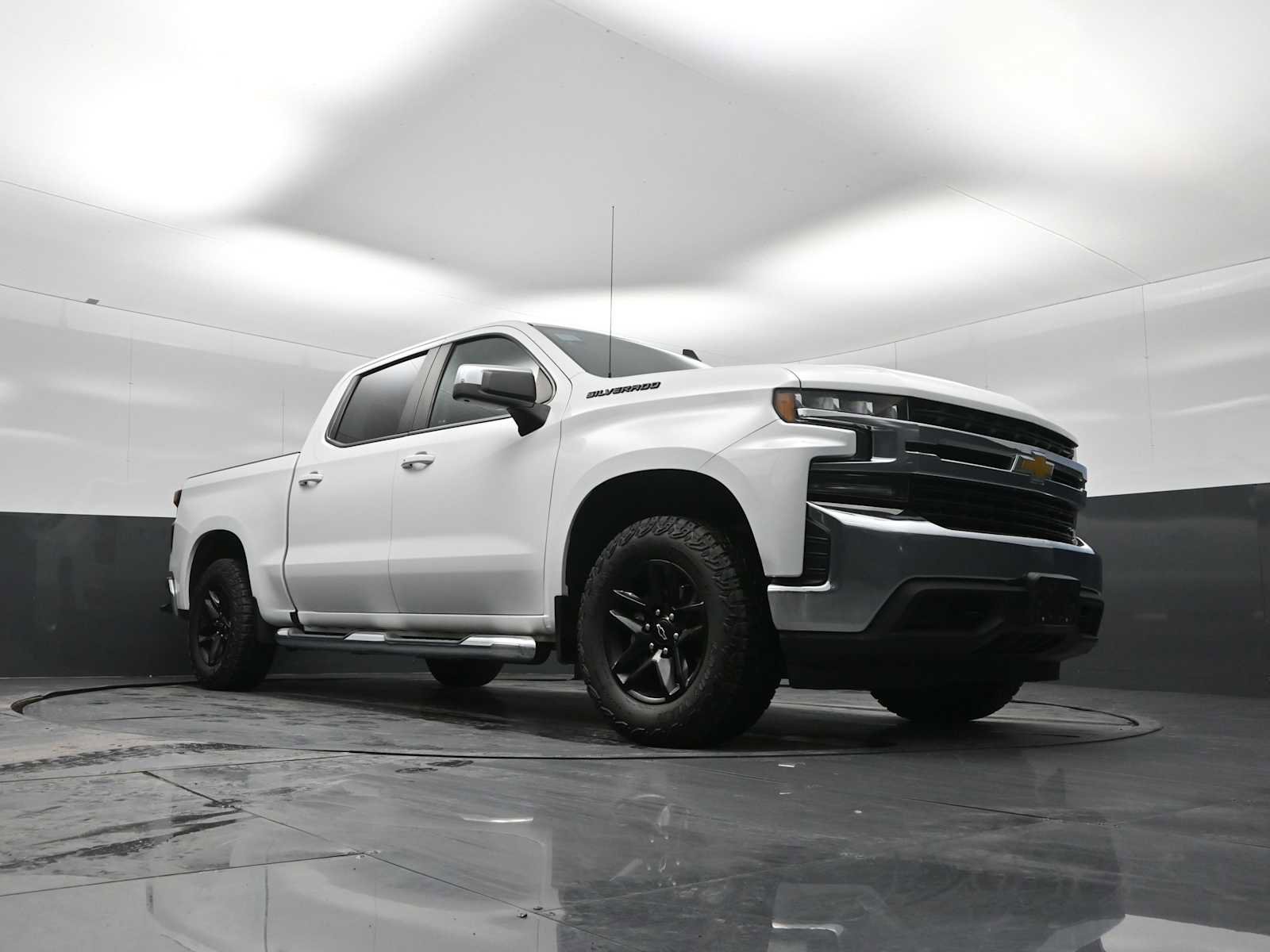 Used 2021 Chevrolet Silverado 1500 LT w/ Bed Protection Package AWD/4WD image 23