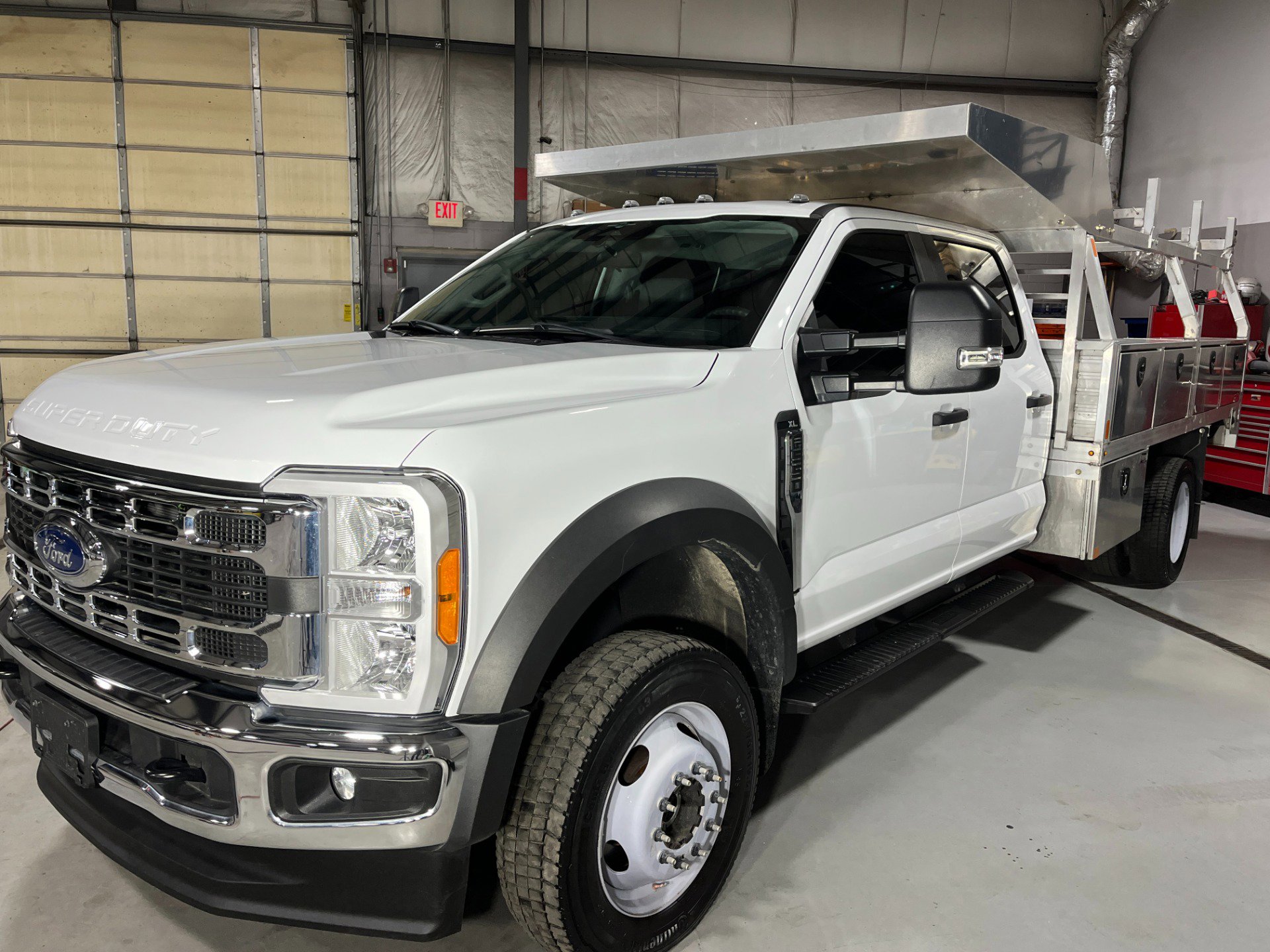 Used 2023 Ford F550 4x4 Crew Cab Super Duty image 1