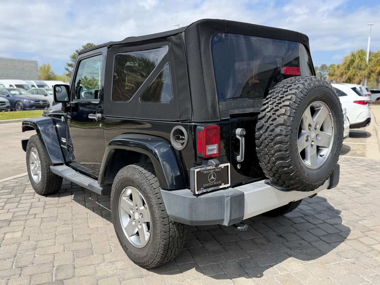 Used 2014 Jeep Wrangler Sahara w/ Dual Top Group image 8
