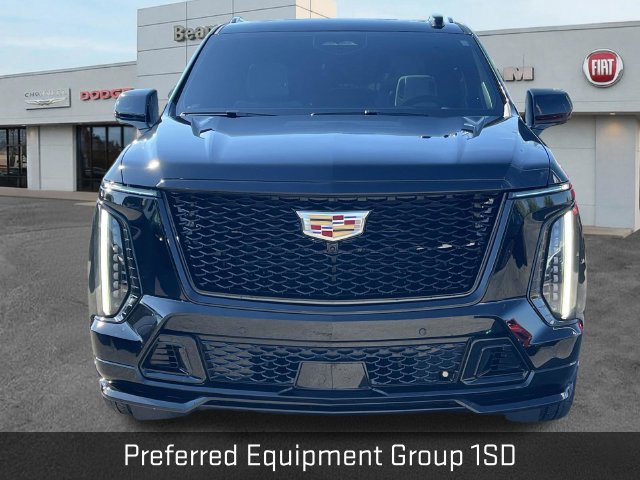 Used 2026 Cadillac Escalade V AWD/4WD image 2