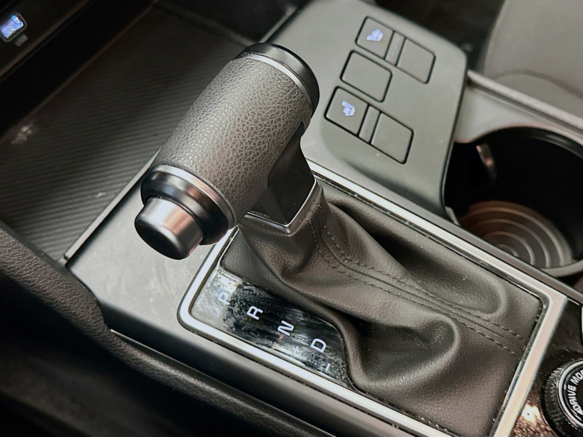 Used 2025 Kia Sportage LX AWD/4WD image 25