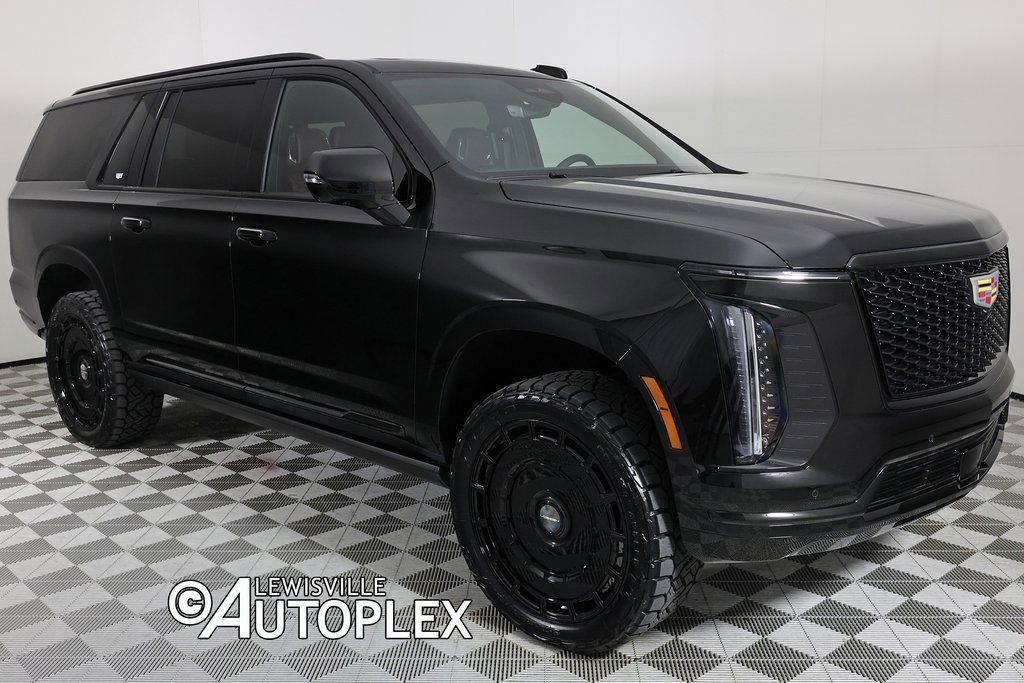 Used 2026 Cadillac Escalade ESV Sport w/ Touring Package image 3