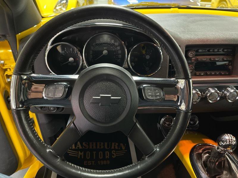 Used 2006 Chevrolet SSR w/ Preferred Equipment Group RWD image 27
