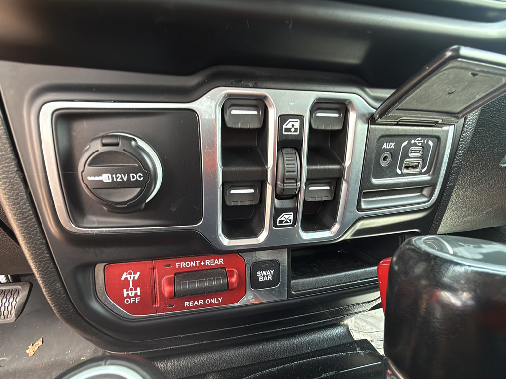 Certified 2020 Jeep Wrangler Unlimited Rubicon AWD/4WD image 28