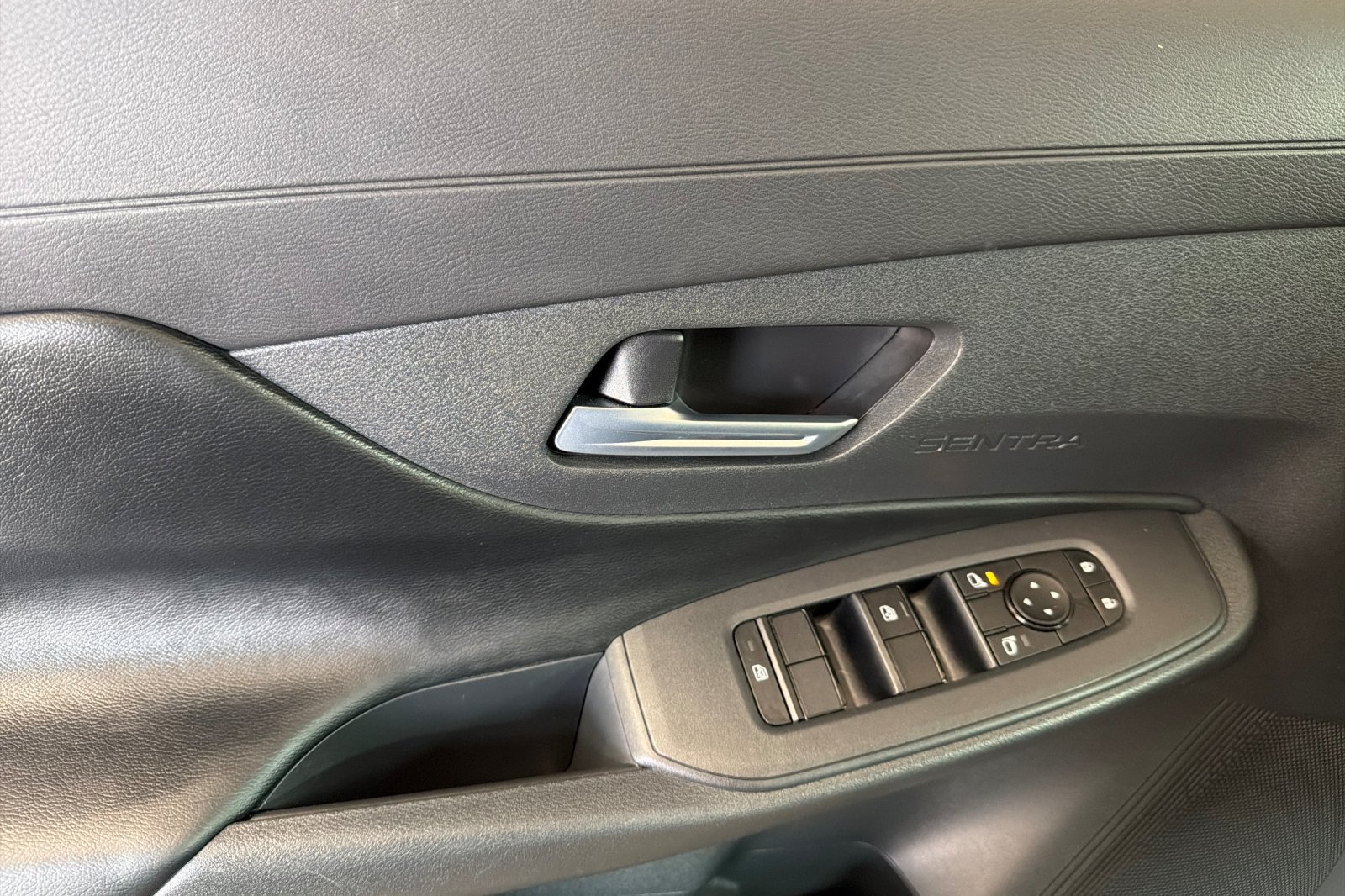 Used 2026 Nissan Sentra SV w/ Floor Mat Package FWD image 10