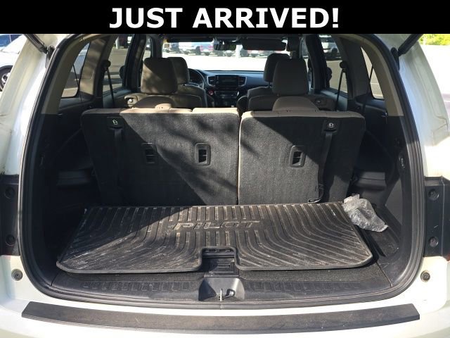 Used 2019 Honda Pilot Elite image 9