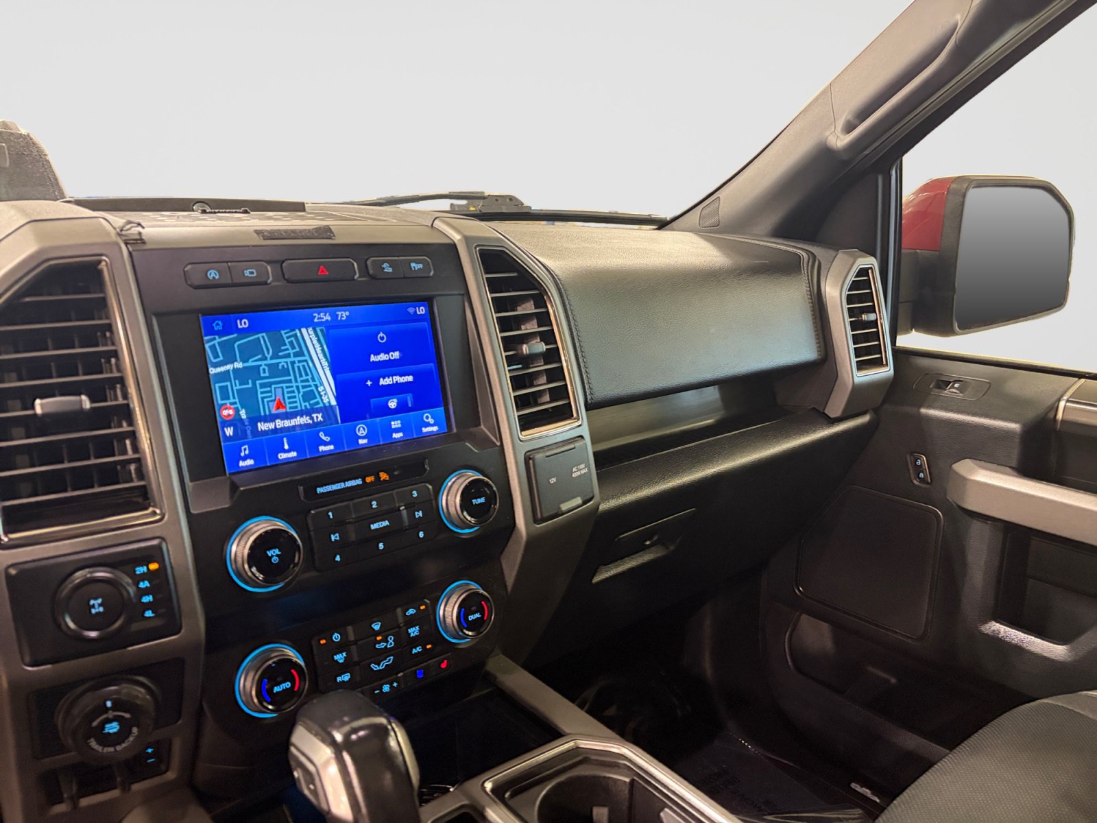 Used 2020 Ford F150 Raptor w/ Equipment Group 802A Luxury AWD/4WD image 16