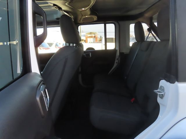 Used 2024 Jeep Wrangler Sahara w/ Technology Group image 23