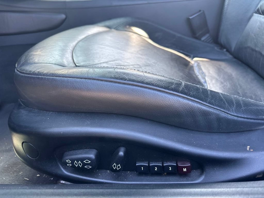 Used 2005 BMW Z4 3.0i RWD image 16