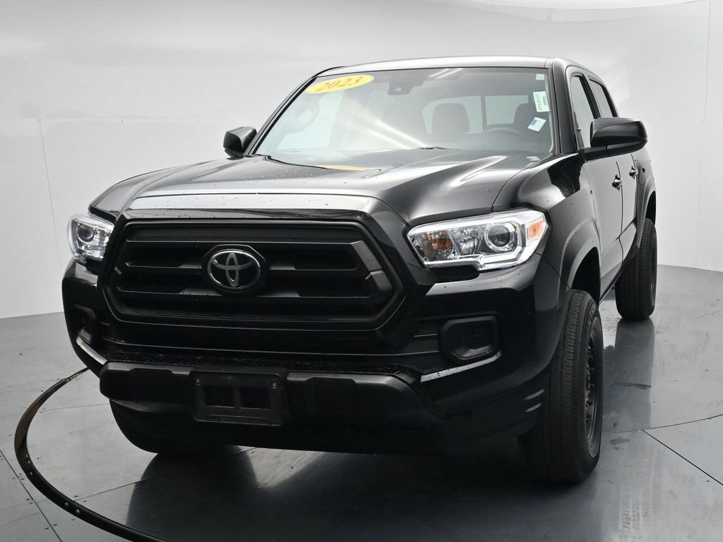 Used 2023 Toyota Tacoma SR AWD/4WD image 3