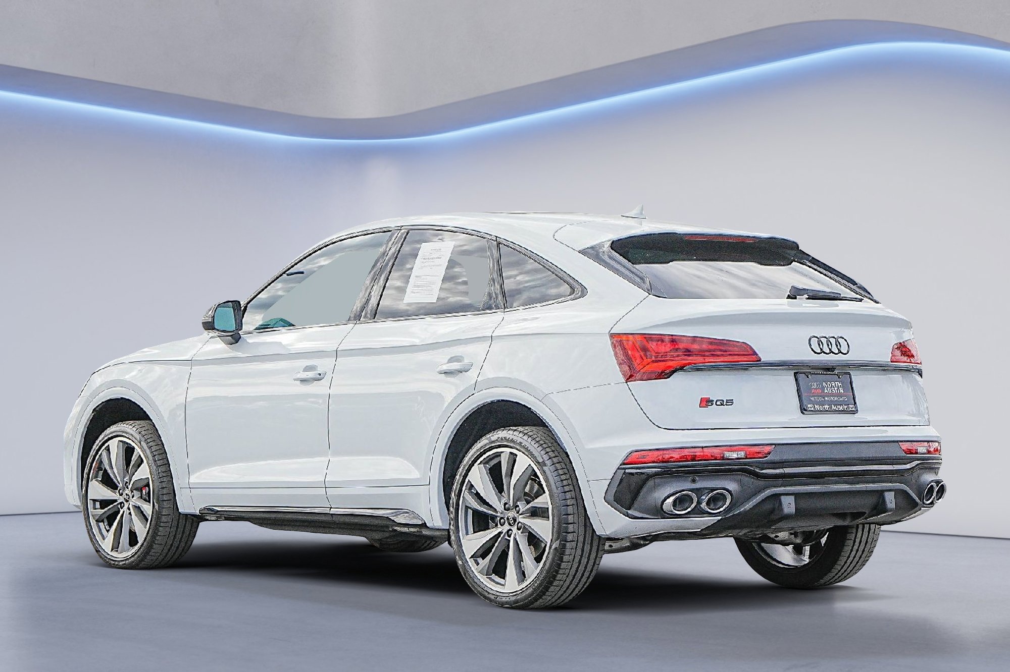 Certified 2024 Audi SQ5 Premium Plus w/ Premium Plus Package image 5