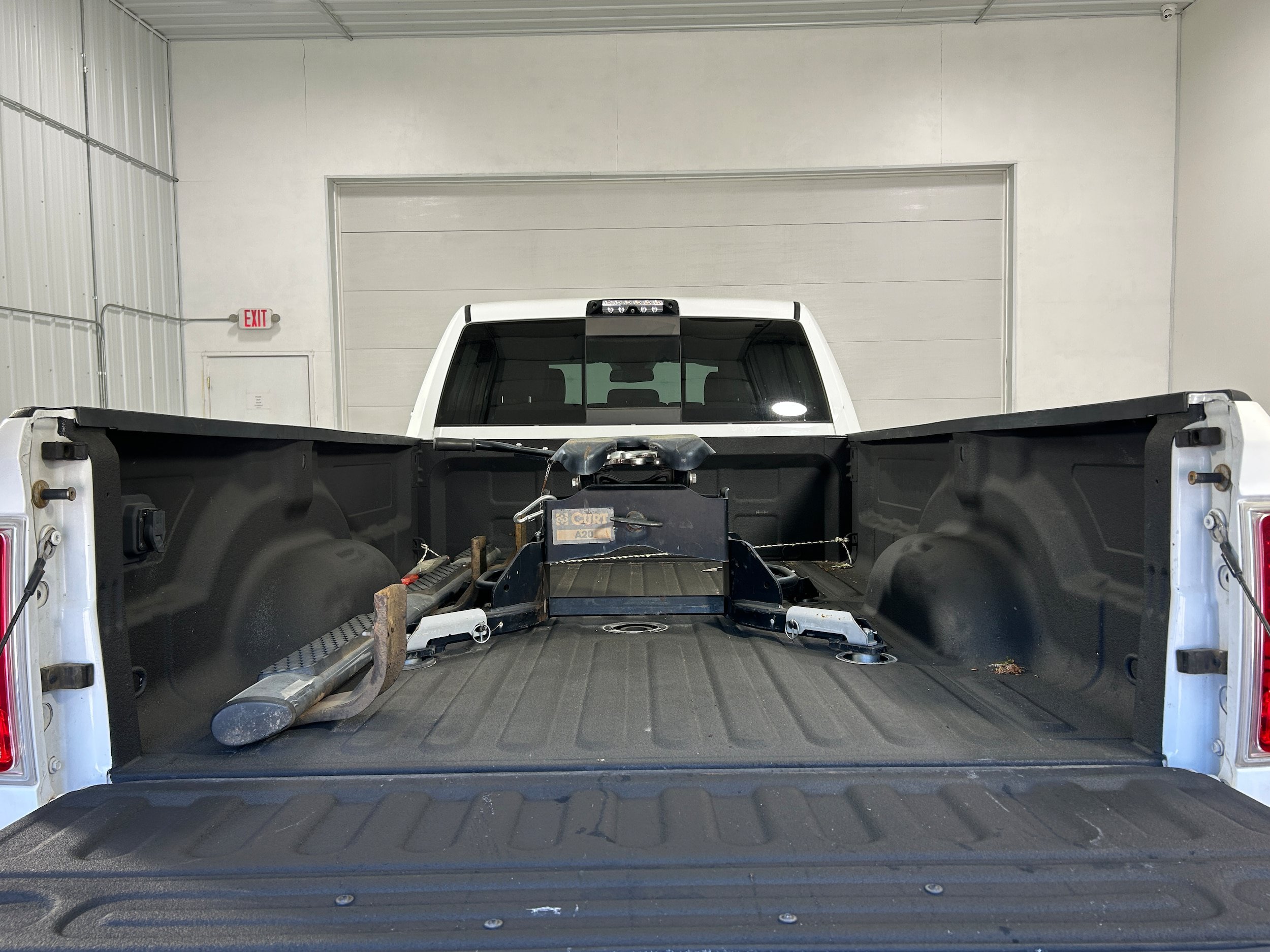 Used 2013 RAM 3500 Laramie RWD image 32