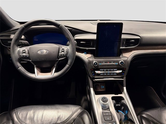 Used 2020 Ford Explorer Platinum w/ Premium Technology Package image 21